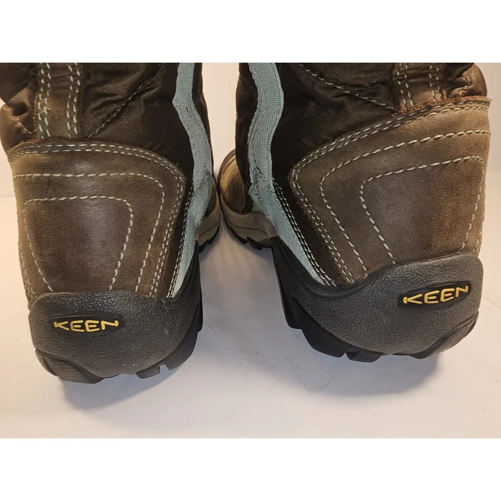 Keen Betty Waterproof Insulated Brown Teal ‎ Zippered Snow Boot Women's Size 8
